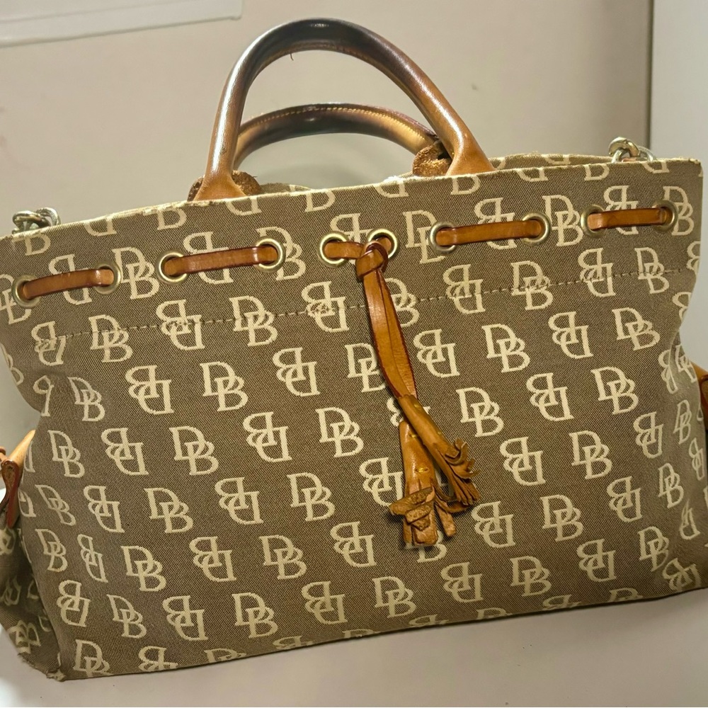 Vintage Dooney And Bourke Handbag